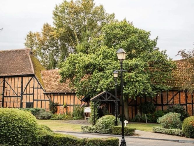 Image of the Tithe Barn from the outside